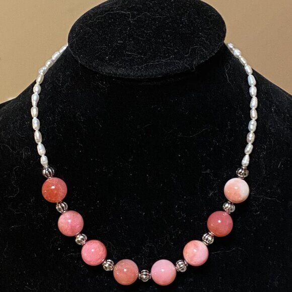 Beaded Dyed Pink Agate & White Freshwater Pearl Adjustable Choker - Picture 3 of 14